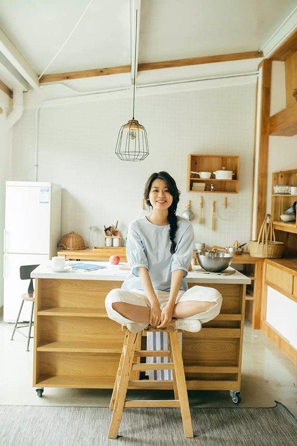 如何在室内拍出干净舒服的写真? 如何在室内拍出干净舒服的写真?