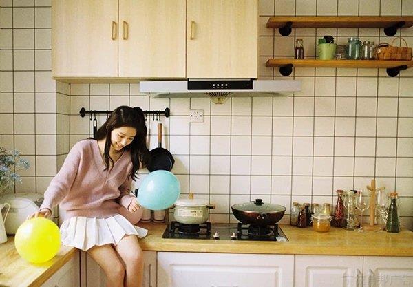 如何在室内拍出干净舒服的写真? 如何在室内拍出干净舒服的写真?