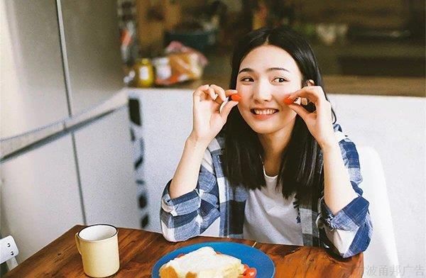 如何在室内拍出干净舒服的写真? 如何在室内拍出干净舒服的写真?