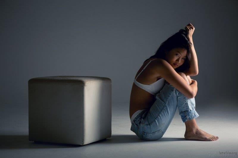 女孩子拍照时摆 Pose 终极指南 女孩子拍照时摆 Pose 终极指南